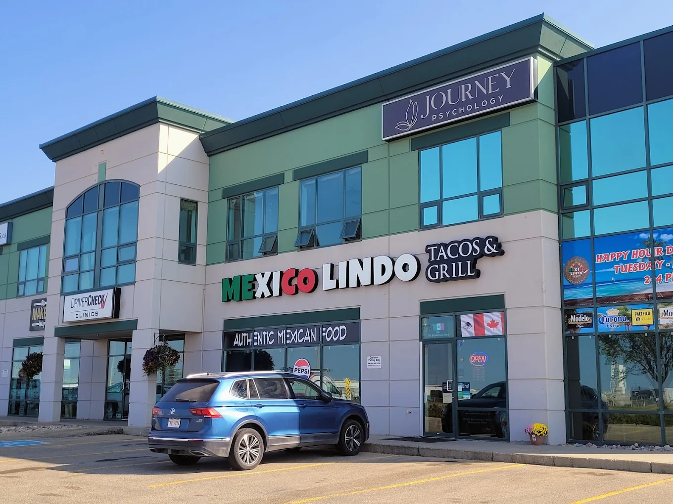 Mexico Lindo Tacos & Grill Mexican restaurant interior in Sherwood Park on Broadmoor Blvd